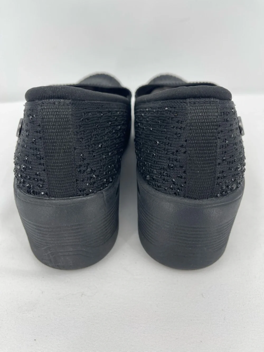 Skechers streamlined slip